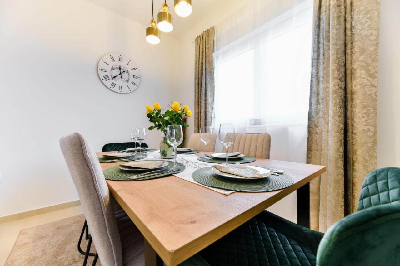 Family Apartment Amare ซาดาร์ ภายนอก รูปภาพ