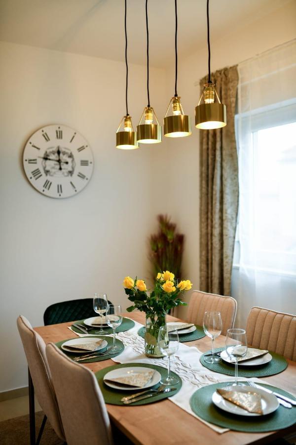Family Apartment Amare ซาดาร์ ภายนอก รูปภาพ