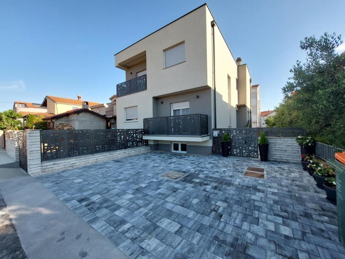 Family Apartment Amare ซาดาร์ ภายนอก รูปภาพ